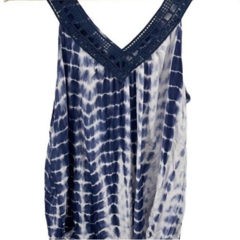V Neck Tie Dye Boho Tank Top • Blue •Size X-Large • Embroidered
